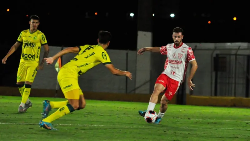 Time de Bauru está com 4 pontos e é o líder do grupo 1