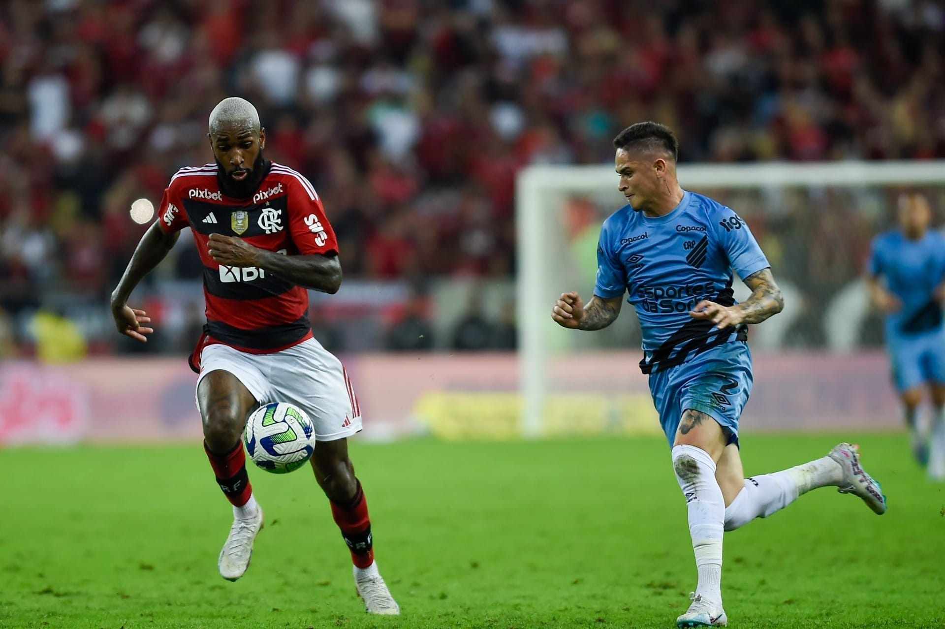 Athletico-PR x Flamengo: Quem Levará a Melhor