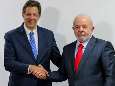 Lula recebe visita decisiva de Haddad sobre corte de gastos