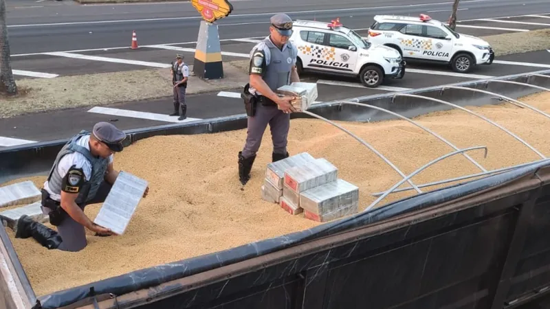 A apreensão foi na cidade de Presidente Bernardes 