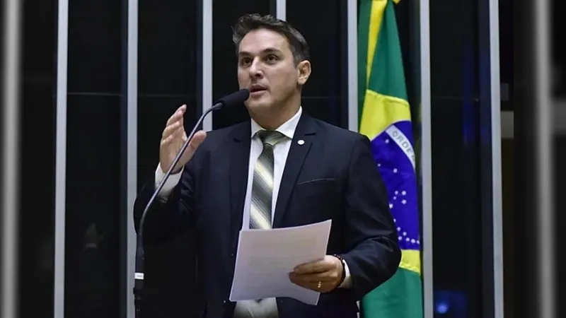 PGR pede arquivamento de investigação contra presidente da CPI do MST