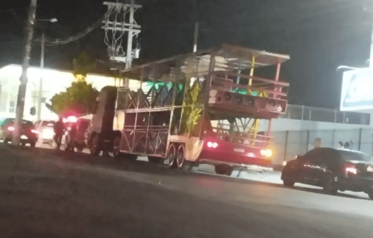 Carreta da Alegria se despede da capital e chega na fronteira para  'bagunçar' Brasiléia - Ecos da Noticia