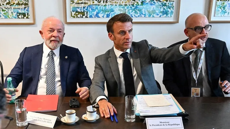 Lula e Macron defendem fim de sanções à Venezuela em troca de eleições livres