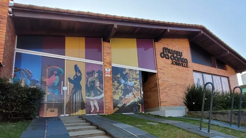 Conheça o Museu da Dança, ponto turístico na cidade de Joinville (SC)