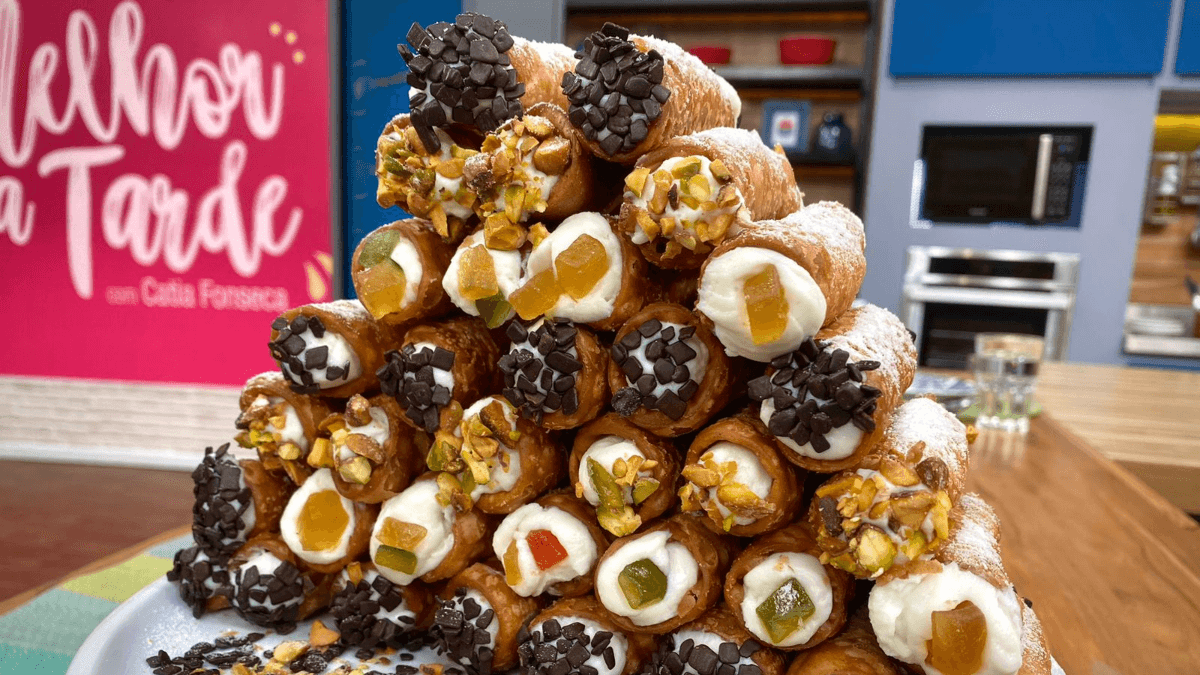 Cannoli Siciliano: Uma Jornada de Sabor em Cada Mordida