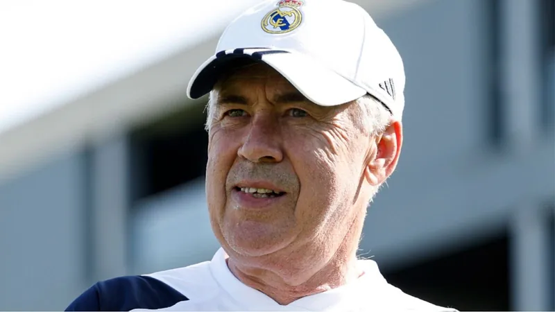 Ancelotti evita falar sobre acerto com a Seleção: "Sou treinador do Real Madrid"