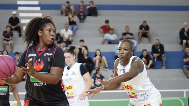 Basquete feminino faz final contra a Colômbia - Hora Campinas