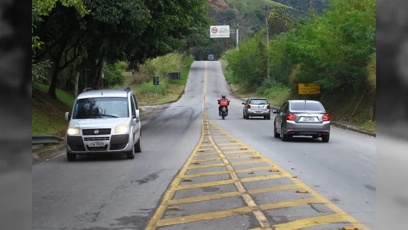 Motociclista de 24 anos morre em acidente na SP-50  em Campos do Jordão