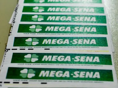 Mega-Sena acumula, e prêmio pode chegar a R$ 6,5 milhões; veja dezenas sorteadas