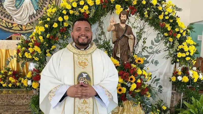 Padre acusado de pedofilia passa por audiência de custódia nesta terça-feira