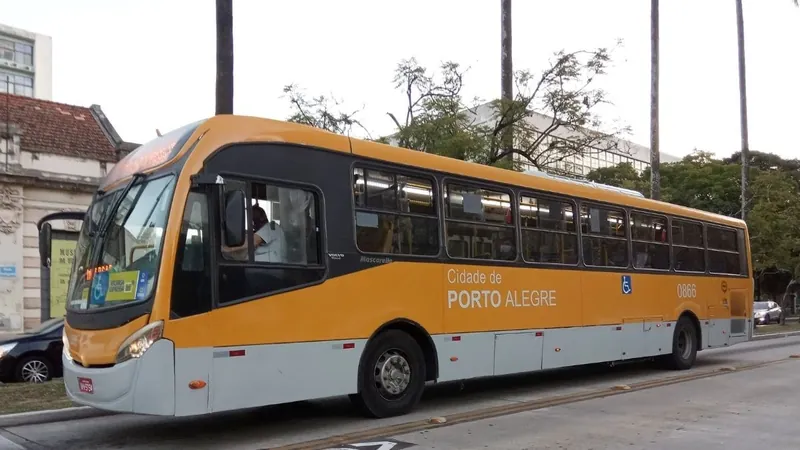 Porto Alegre desestatiza empresa de transporte criada por Dom Pedro II