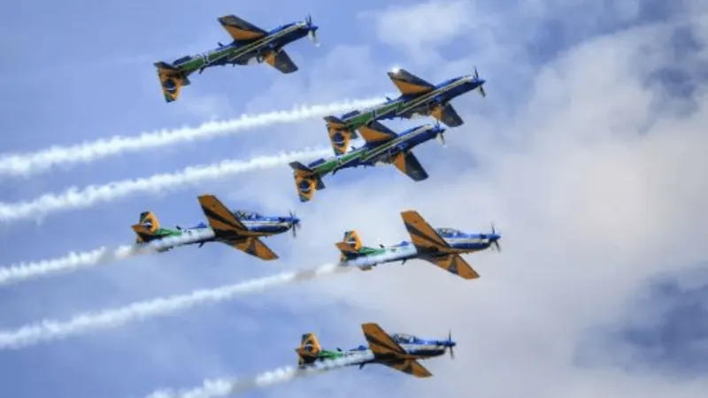 “Domingo Aéreo” terá Esquadrilha da Fumaça em São José dos Campos