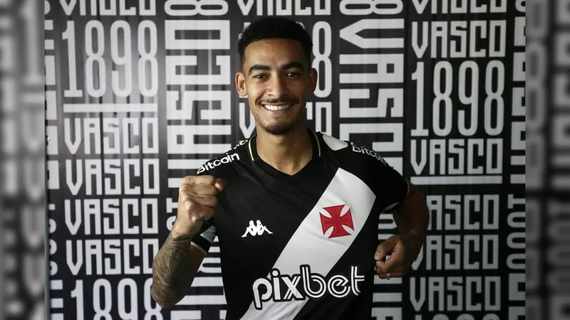 Vasco acerta a contratação do lateral-esquerdo Jefferson, do Atlético-GO