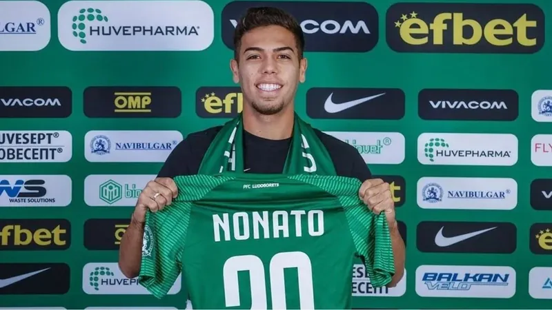 Santos negocia a contratação de Nonato, ex-Fluminense e Internacional