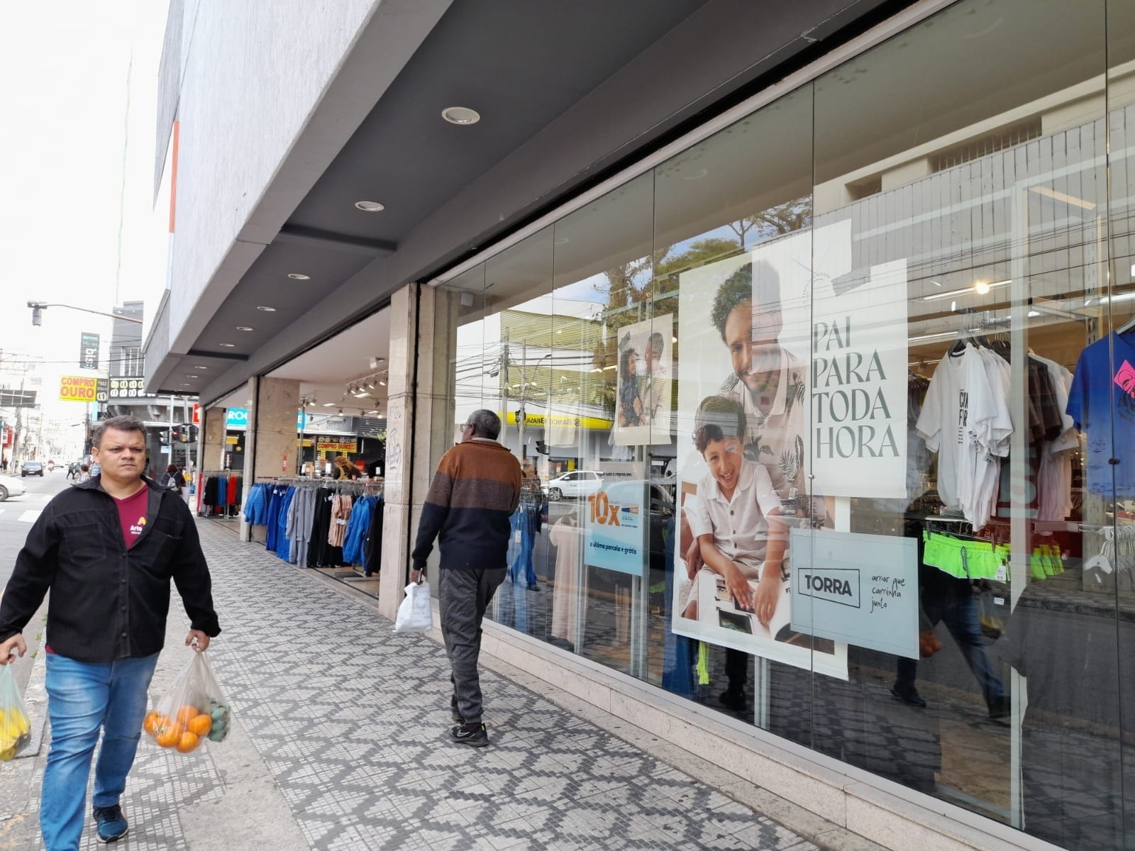 Outlet adidas shop 140 horario