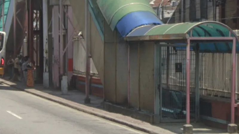 Escadas rolantes da estação do Méier voltam a apresentar problemas