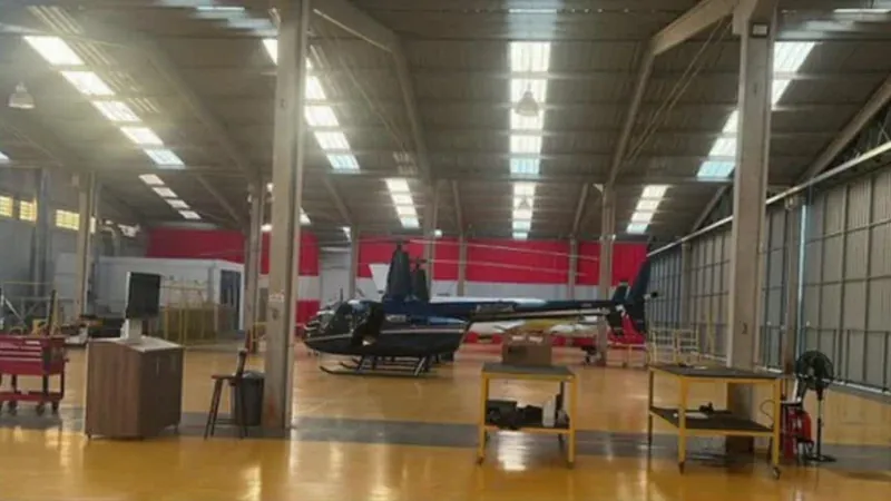 Operação apreende avião, helicópteros e fuzis do PCC no interior de SP