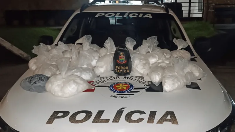 Homem é preso com mais de 9kg de drogas em Caraguatatuba