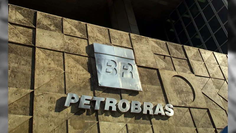 Petrobras afasta gerente-geral após denúncia de violência doméstica