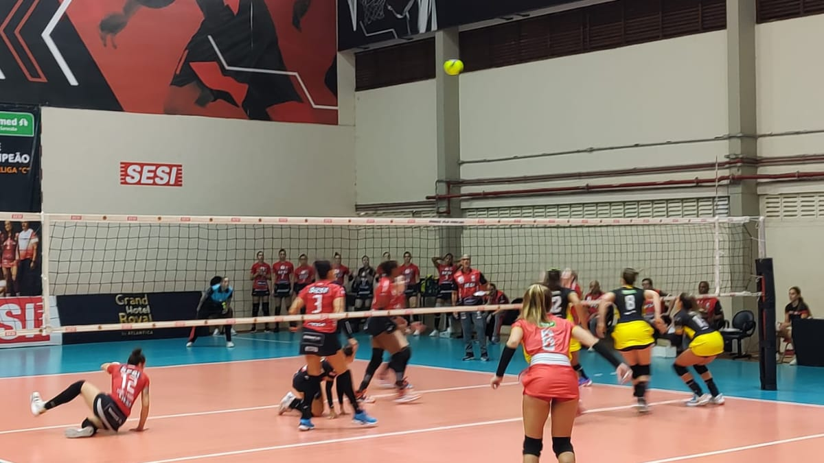 Sesi Bauru vence o Pinheiros no Campeonato Paulista feminino