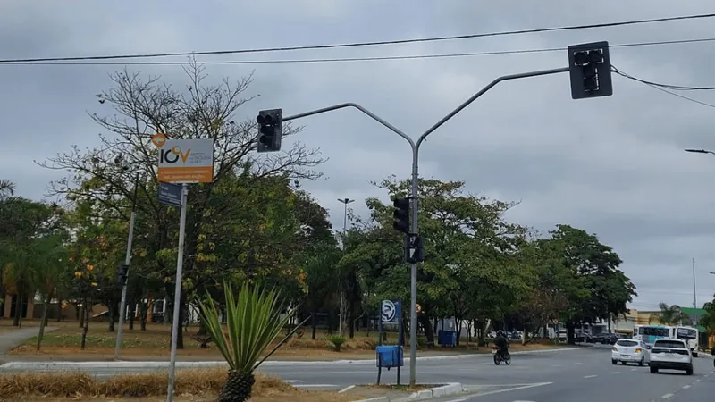 Moradores do Vale do Paraíba relatam queda de energia