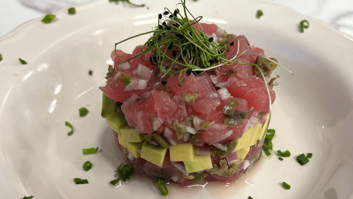 Tartare de atum com abacate | Band Receitas