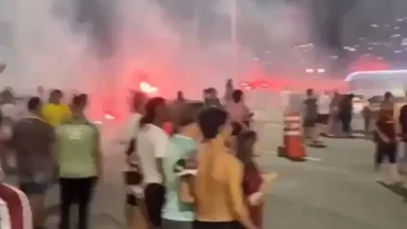 Confusão entre torcedores após Fluminense x Olímpia não deixa feridos