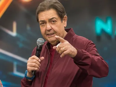 Faustão recebe alta do hospital após exames pós-transplante