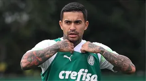 Dudu conversa com organizada do Palmeiras, e negócio com Cruzeiro pode "melar"