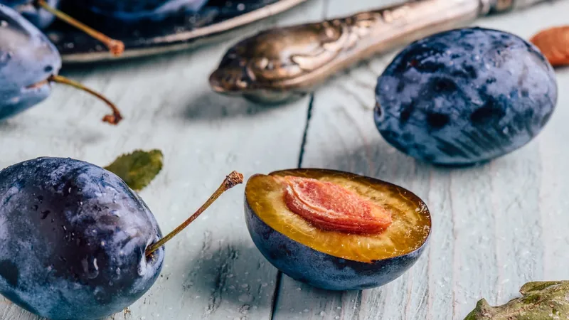 Recheio de ameixa é prático, delicioso e não-tão-doce; aprenda receita