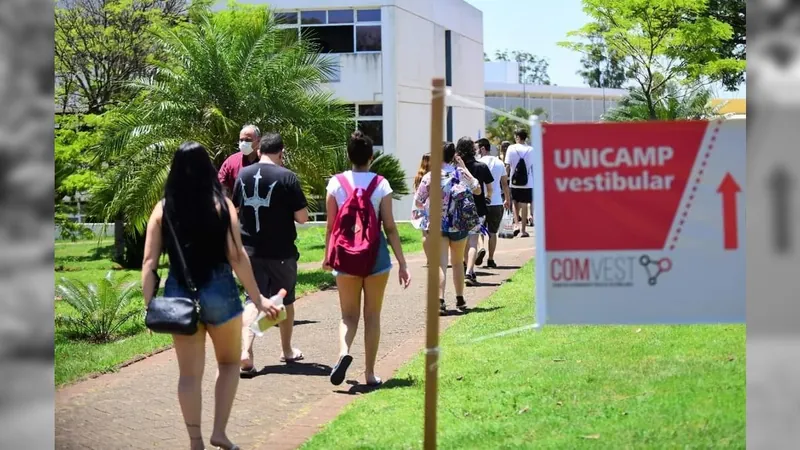 Vestibular Unicamp 2024 tem alta no número de inscrições