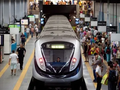 Estações do MetrôRio vão abrir uma hora mais cedo neste domingo (6)