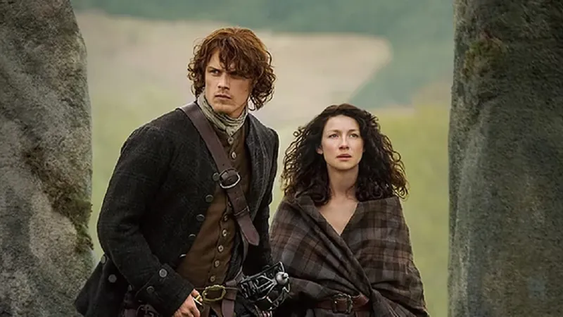 Outlander na Band: 6 motivos para assistir à série premiada