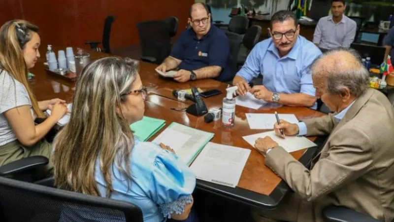 Processos envolvem lotes residenciais e industriais