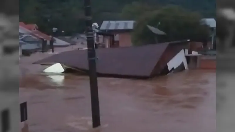 Ciclone extratropical provoca estragos pelo Rio Grande do Sul