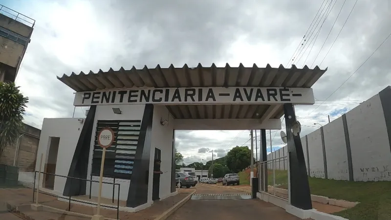 PCC ameaça médica de presídio de morte