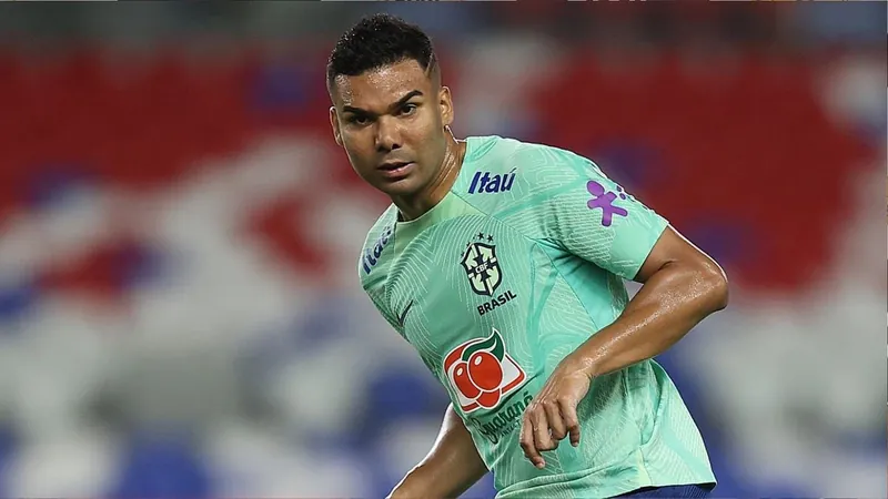 Casemiro sai em defesa de Diniz: “É desrespeito falar de Ancelotti aqui dentro”