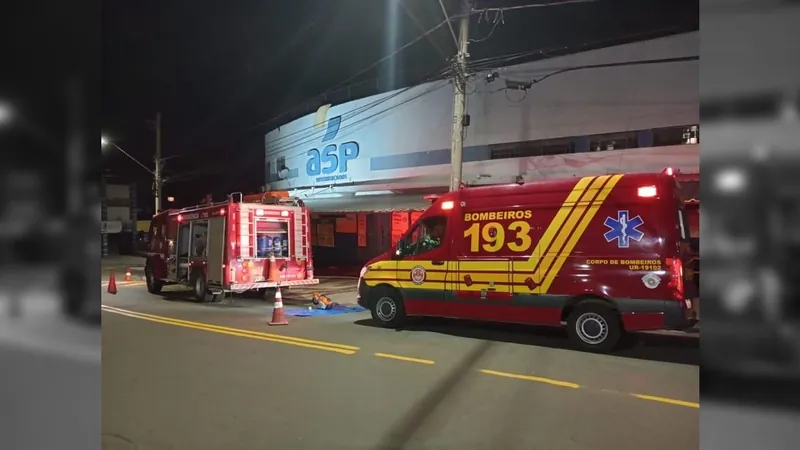 Corpo de Bombeiros controla incêndio que atingiu supermercado em Valinhos