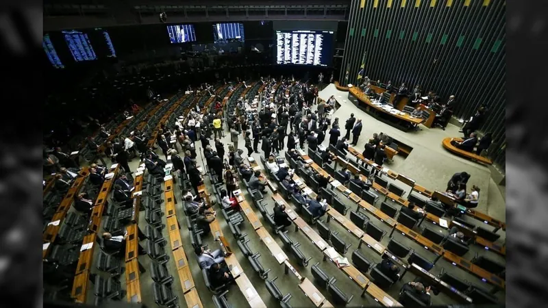 Desoneração da folha volta a ser analisada pelo Senado nos próximos dias