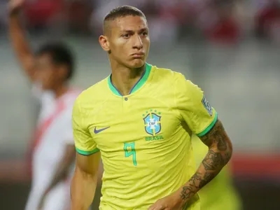 Fluminense procura Tottenham e quer atacante Richarlison para temporada 2025