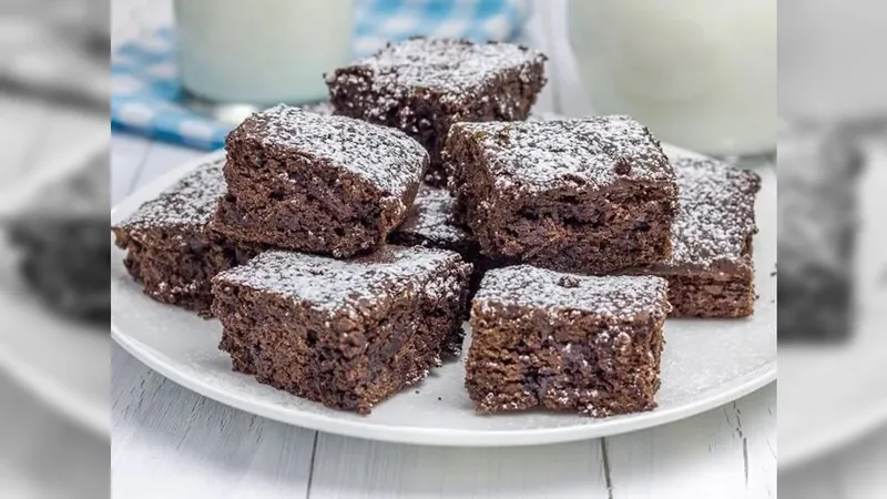 O BOLO DE CHOCOLATE MAIS FÁCIL DO MUNDO, FEITO MISTURANDO A MÃO