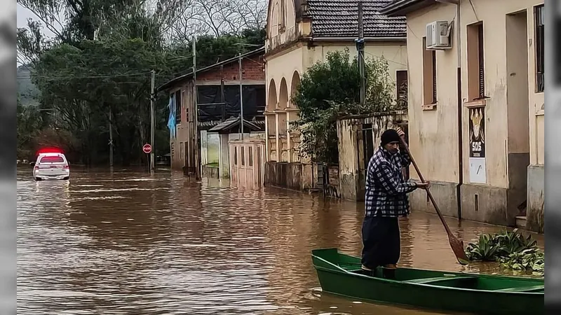 Estudo aponta que enchentes no Rio Grande do Sul poderiam ter sido previstas