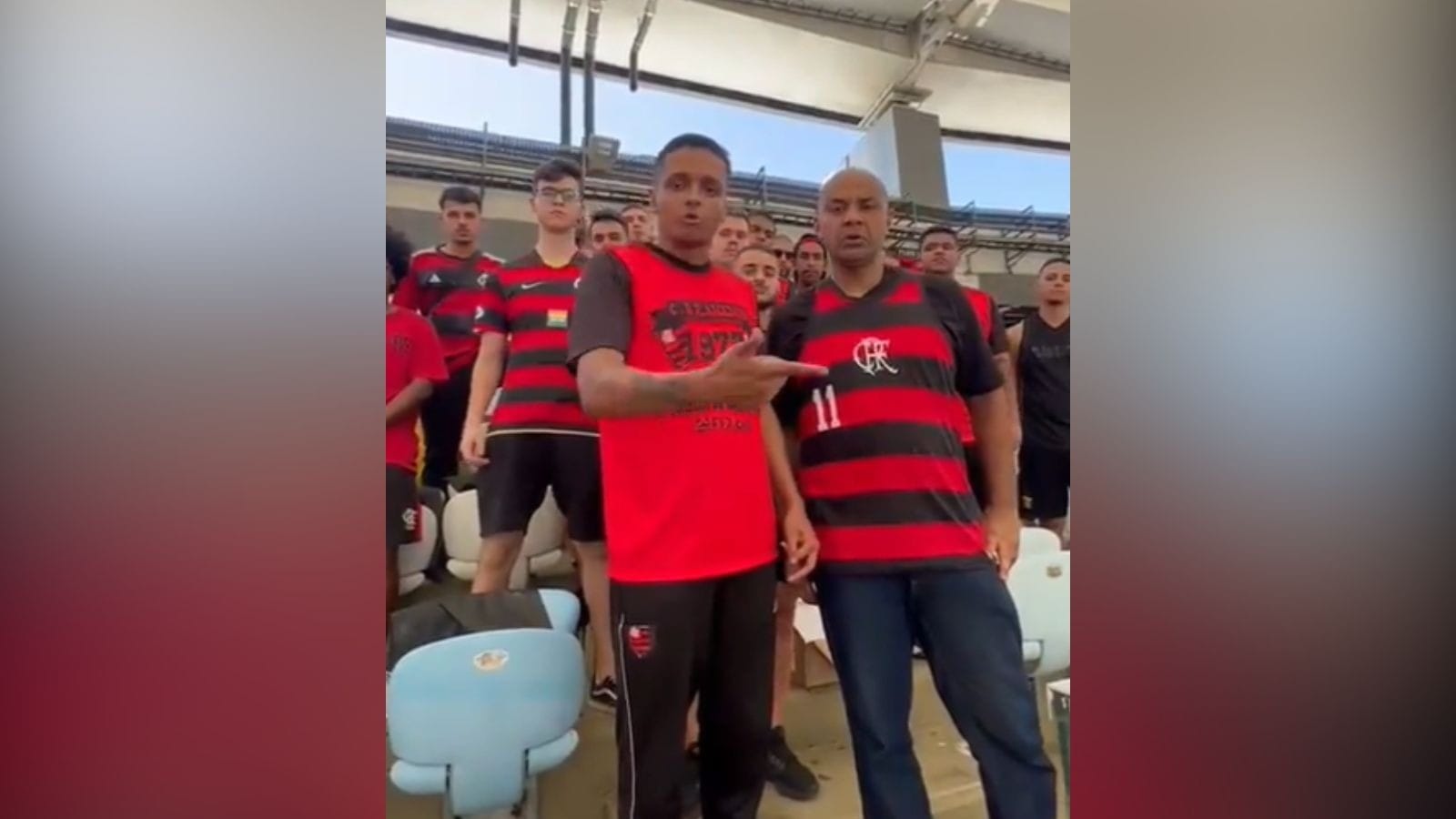 Torcida do Flamengo supera R$ 100 mil em arrecadação com 'tropa da  vaquinha'; veja detalhes de festa para final da Copa do Brasil - Lance!