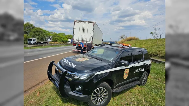 Polícia recupera caminhão roubado com 27,6 Kg de carne em Limeira