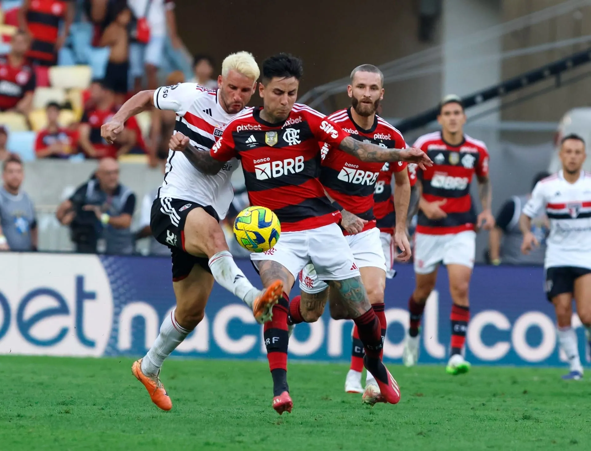 AO VIVO: São Paulo 1 x 1 Flamengo; veja como foi o título tricolor minuto a  minuto
