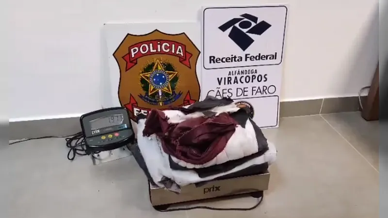 Homem é preso ao tentar embarcar para França com 2 kg de cocaína em Viracopos