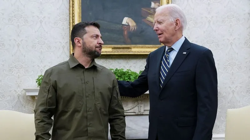 Biden recebe Zelensky em meio à desconfiança dos republicanos