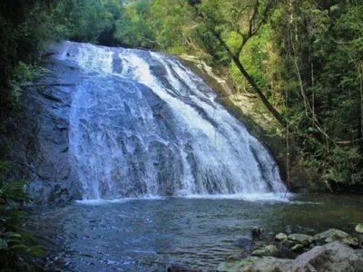 Fundação Florestal abre inscrições para atividades na Cachoeira 7 Quedas 