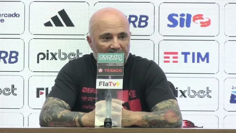 Sampaoli diz que "Flamengo foi superior em três tempos de quatro possíveis"