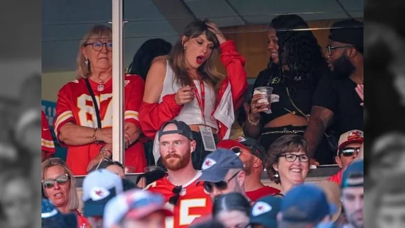 Novo affair? Taylor Swift é vista em camarote de Travis Kelce